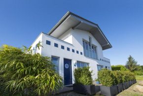 schöne 2-Raum-Ferienwohnung mit Terrasse - Haus Ostseeblick 1 FeWo Backbord, Lohme